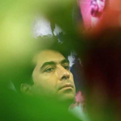 محمد معتمدی تیتراژ مستند ایران را در هلند خواند/ آغاز تور کنسرت آمریکا